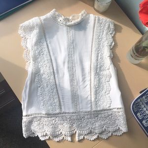 NWOT Forever 21 Peasant Top with Lace Trim